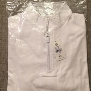 White pullover shirt